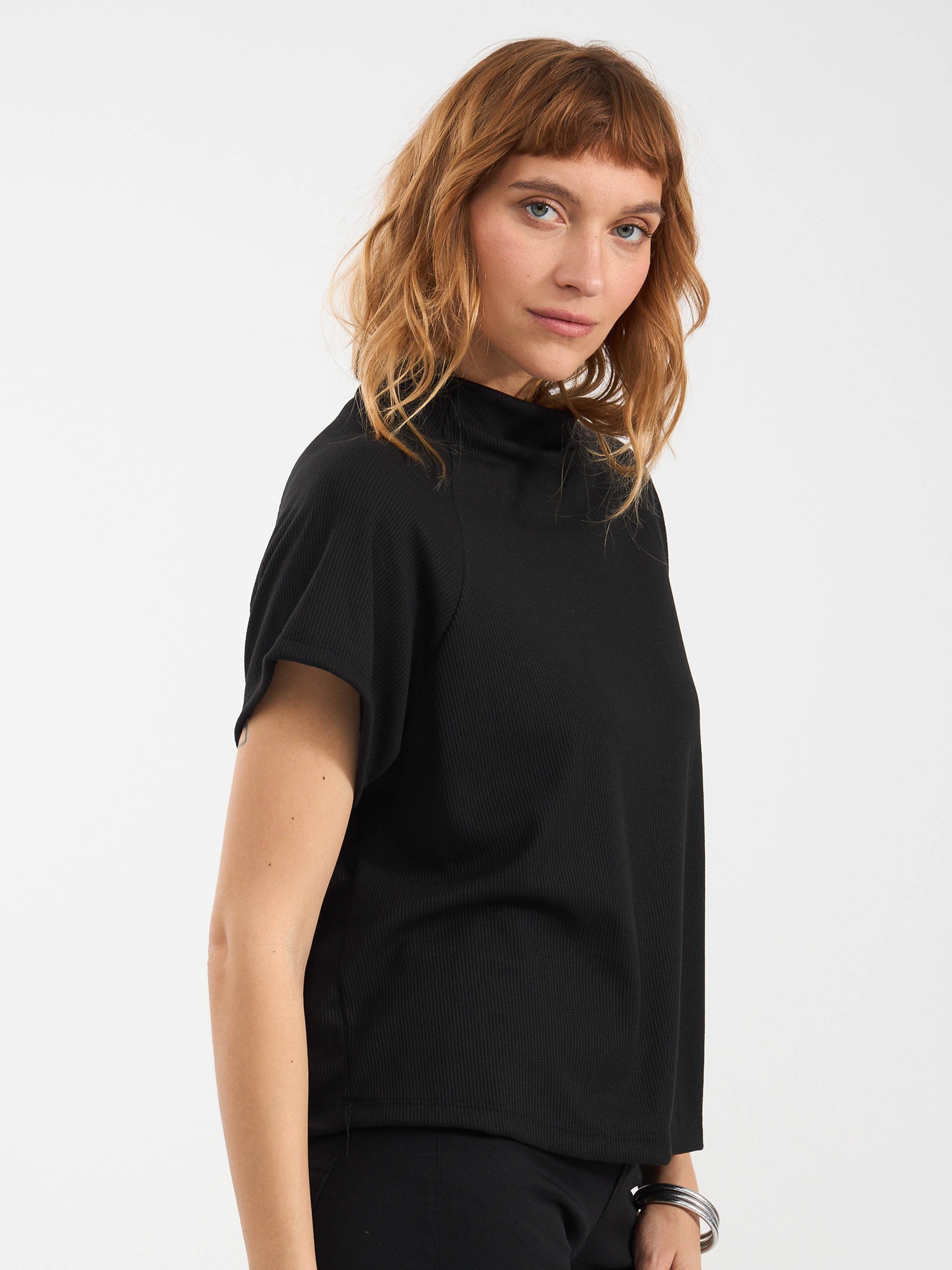 חולצה  | שלכת | שחור