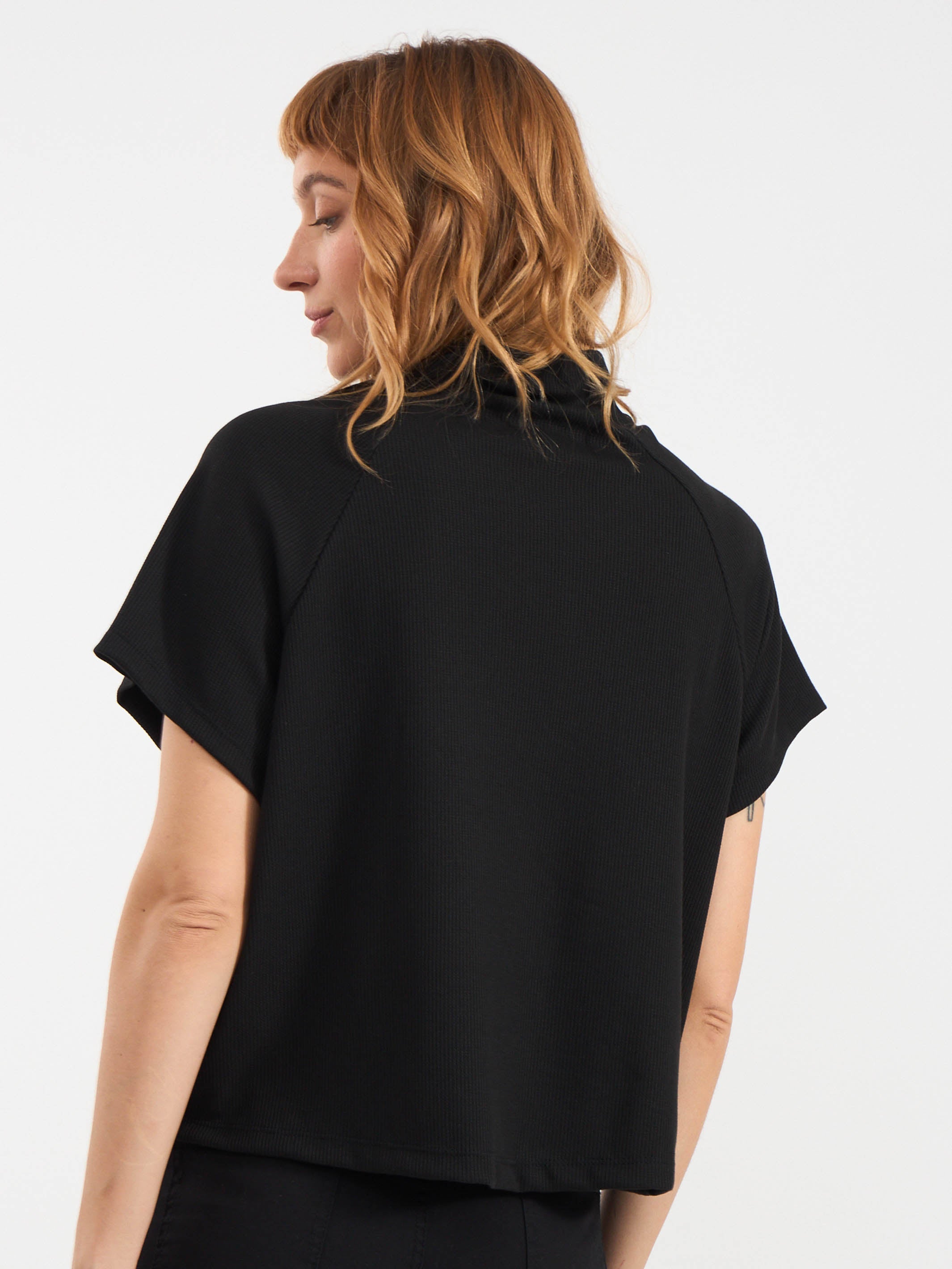 חולצה  | שלכת | שחור