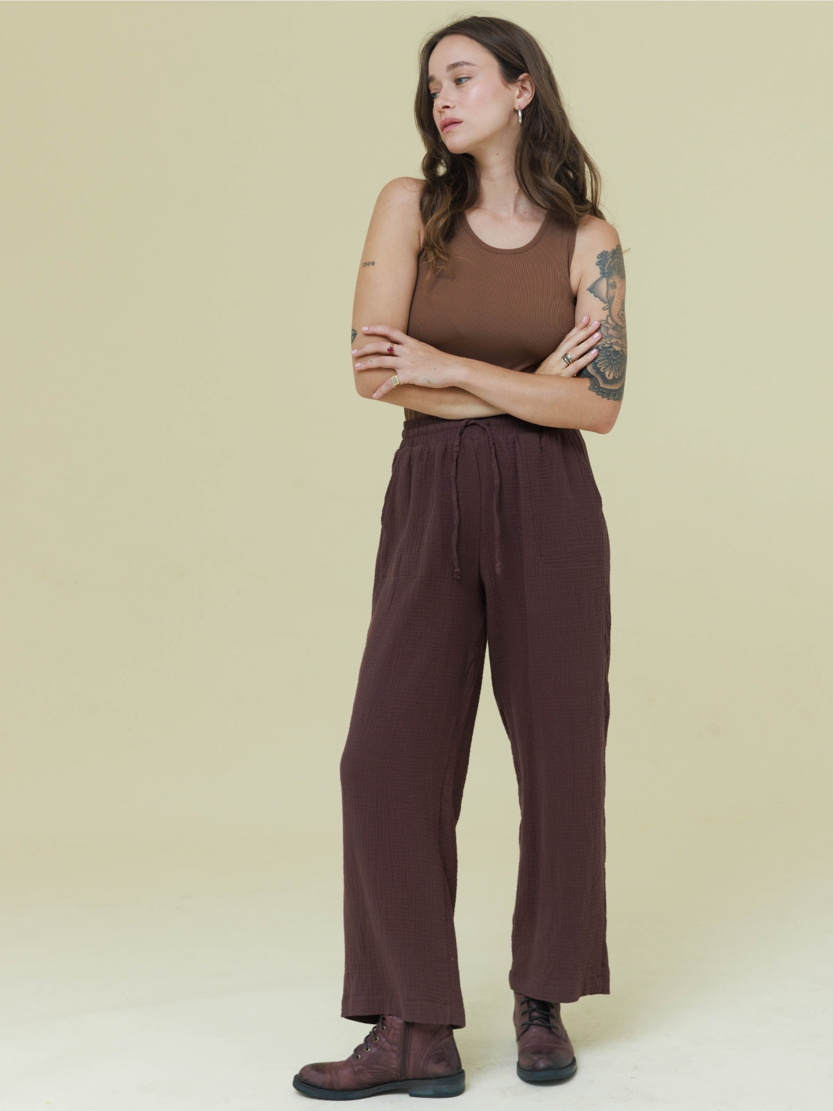 מכנסיים | קנית | חום