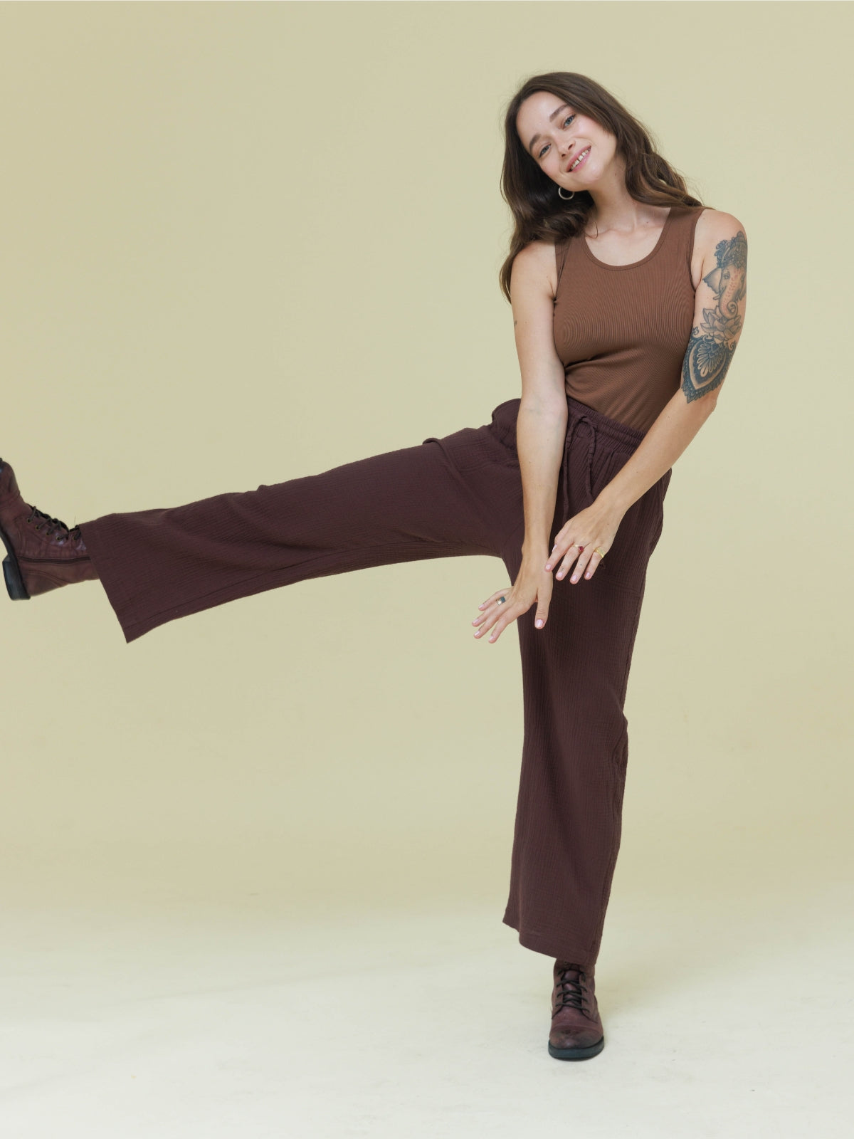 מכנסיים | קנית | חום