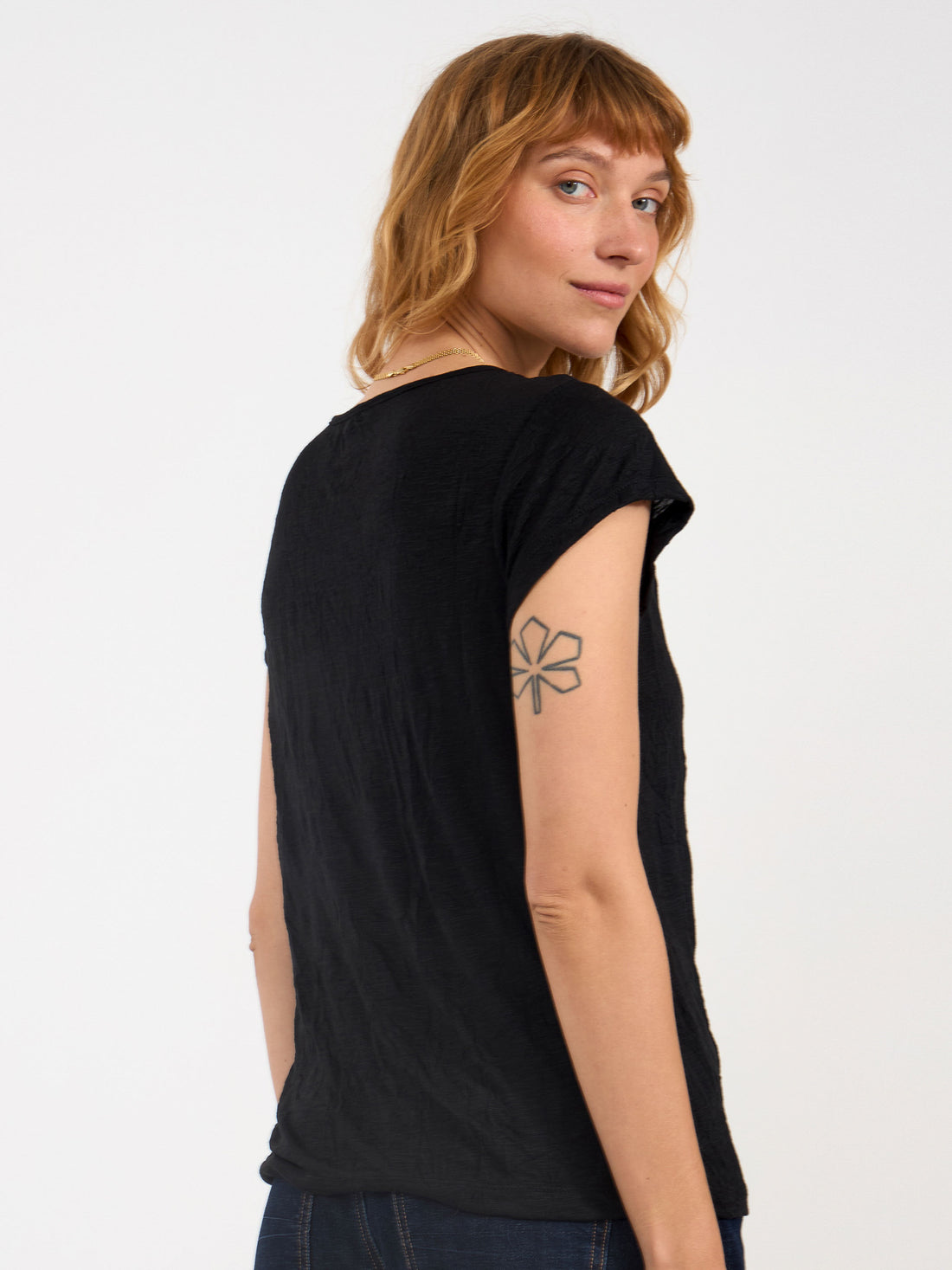 חולצה | סערון | שחור