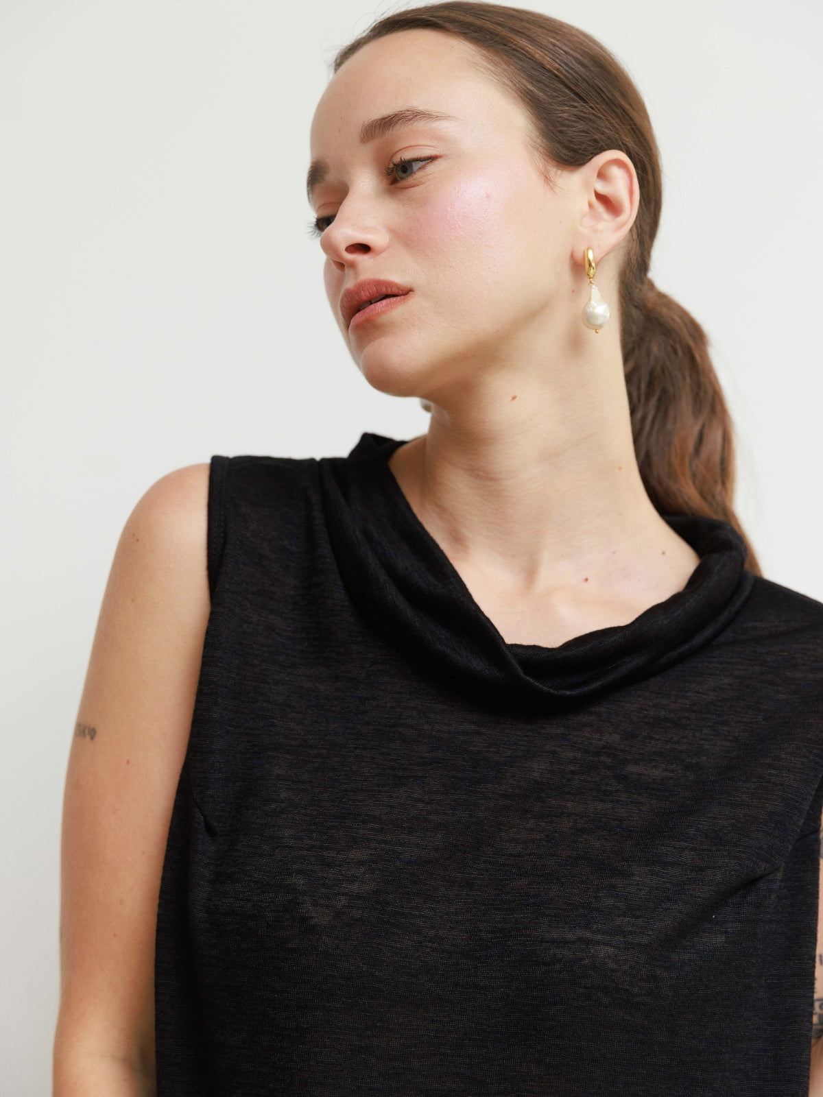 גופייה | מיינה | שחור