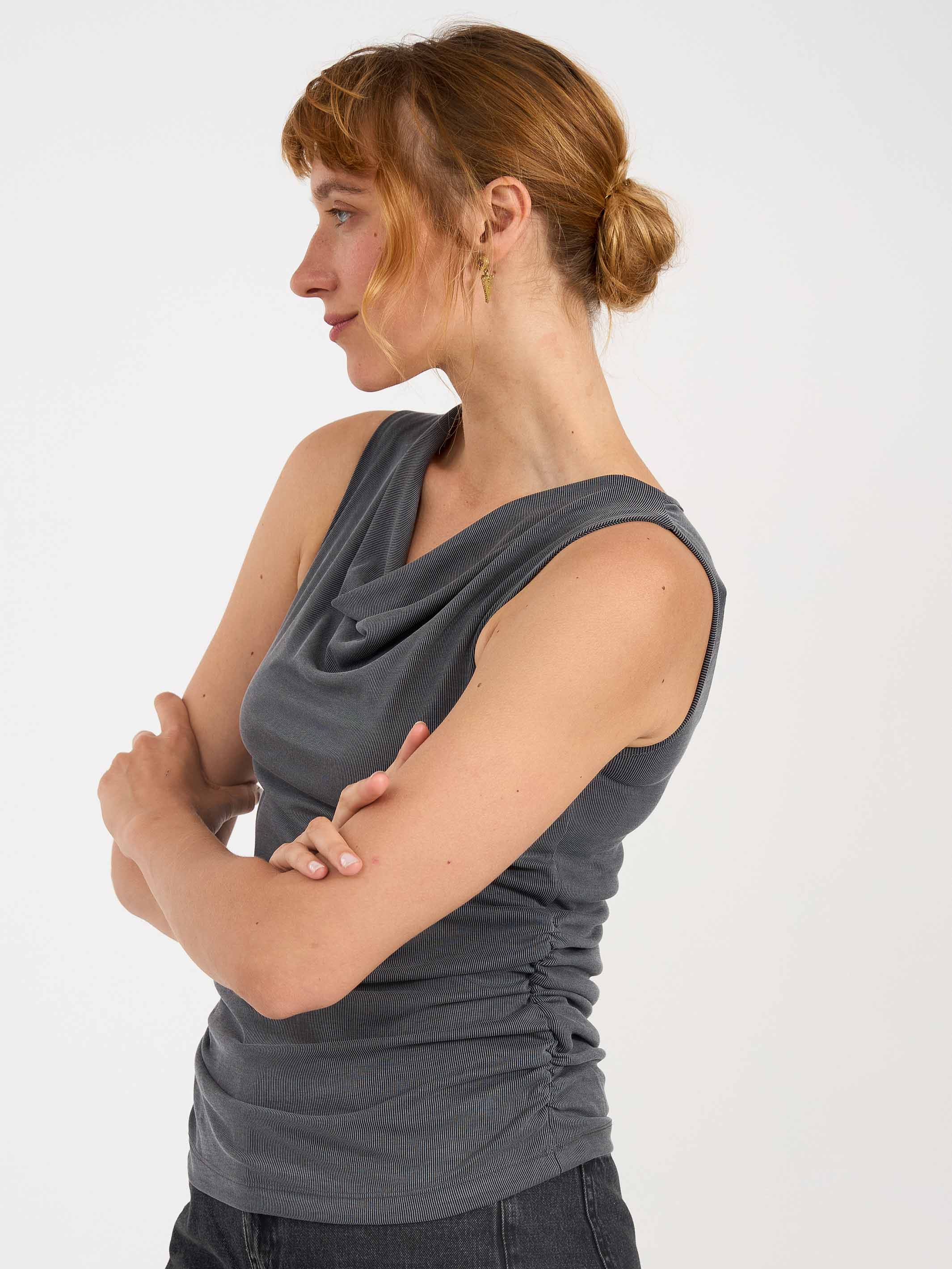 גופייה | ורדית | אפור כהה