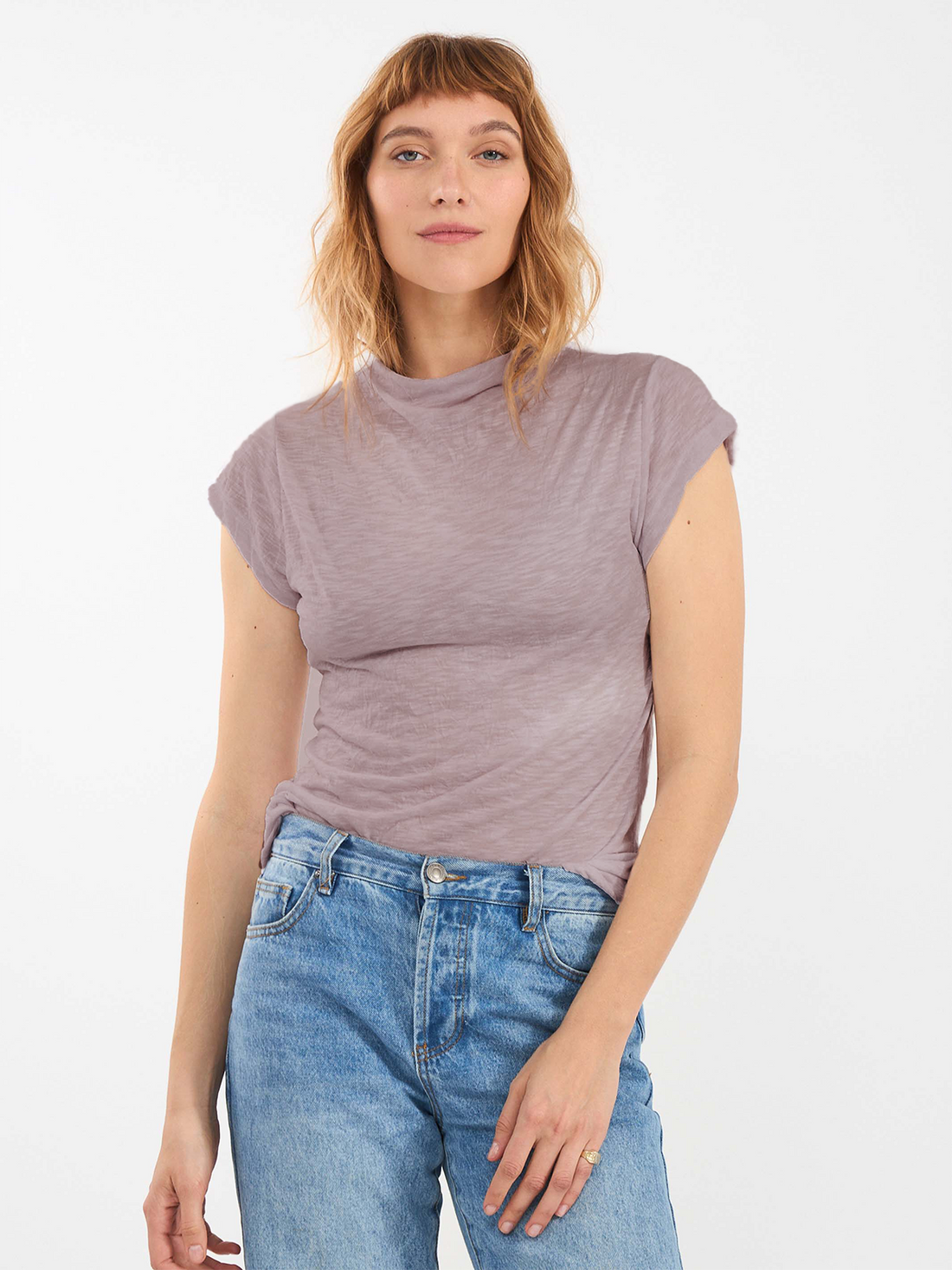 חולצה | נץ | פודרה