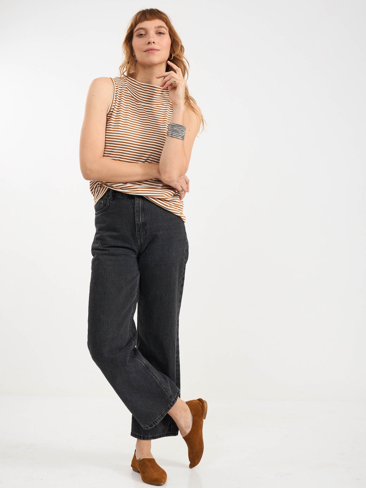 גופייה | חרטומית | לבן-חרדל