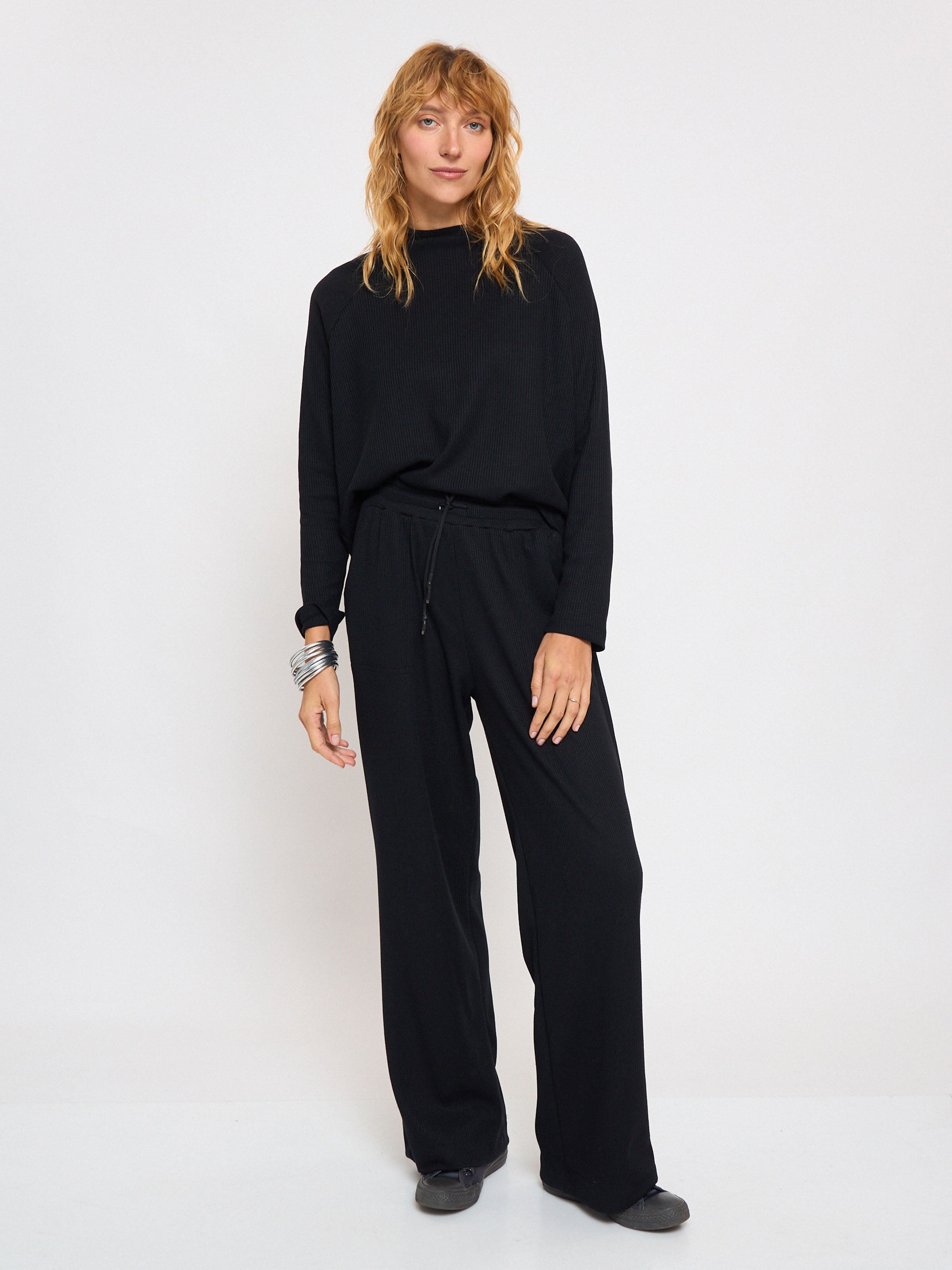 חולצה | אבישג | שחור