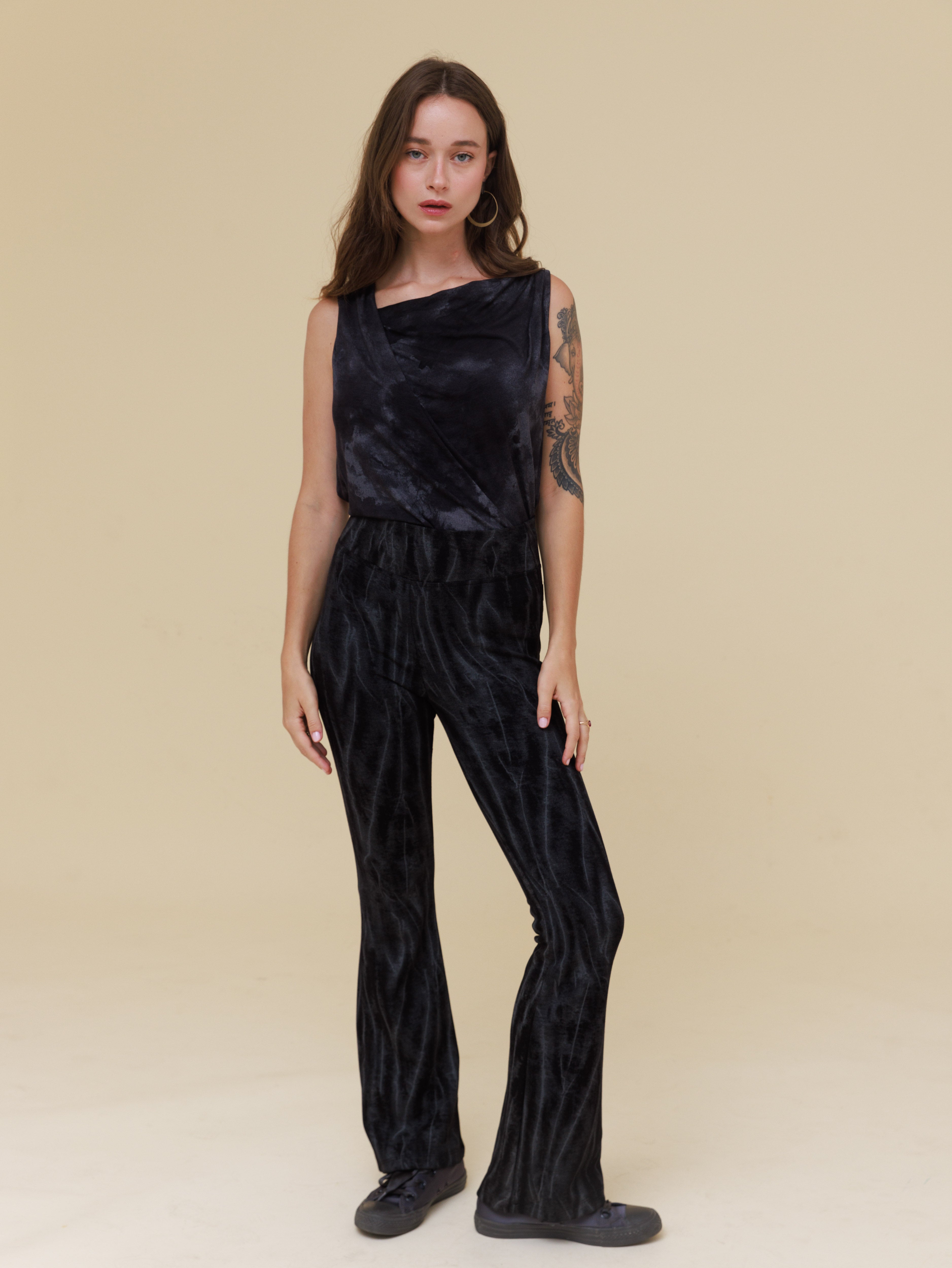 גופייה | נחליאלי | שחור