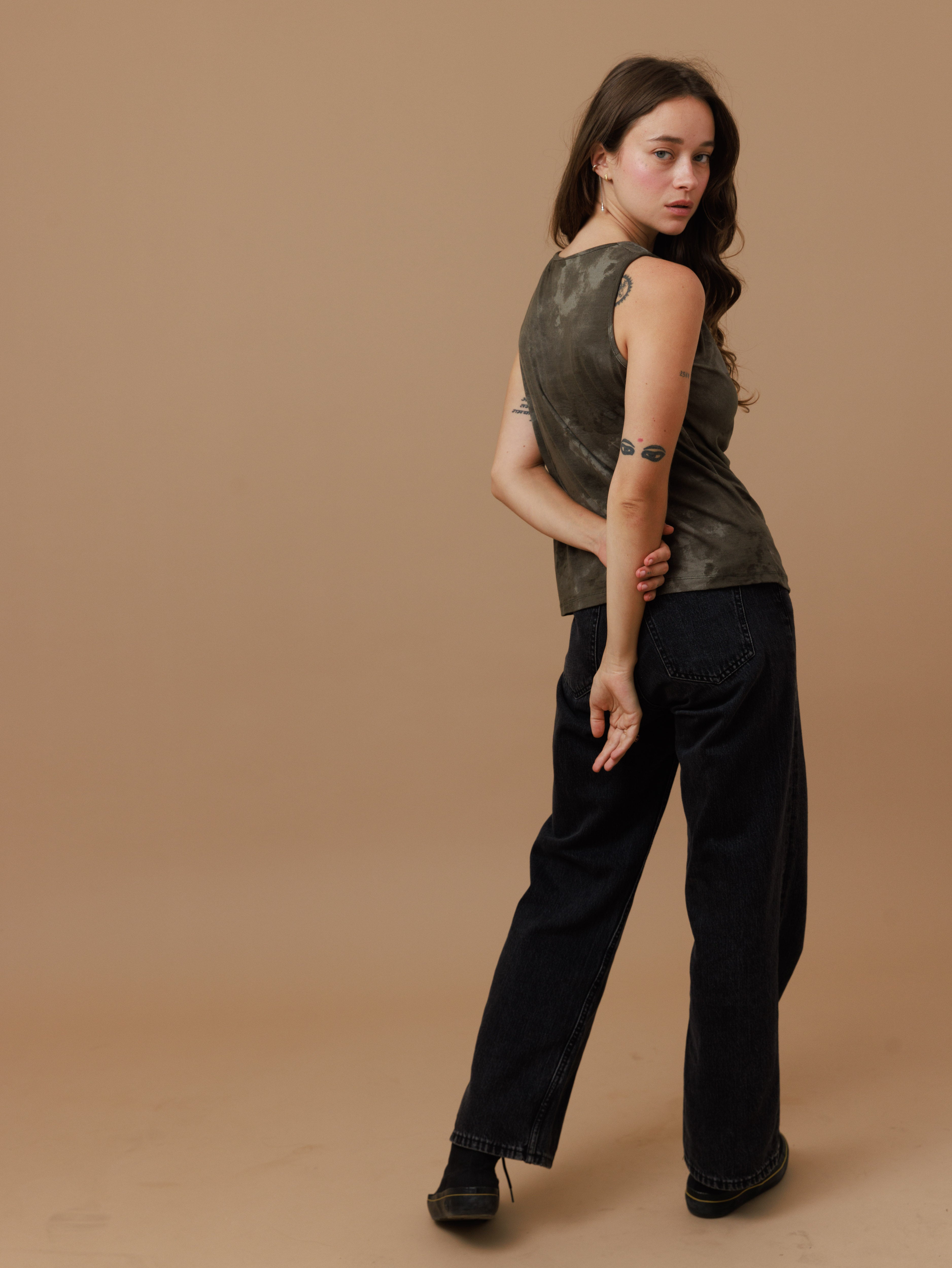 גופייה | נחליאלי | ירוק-זית