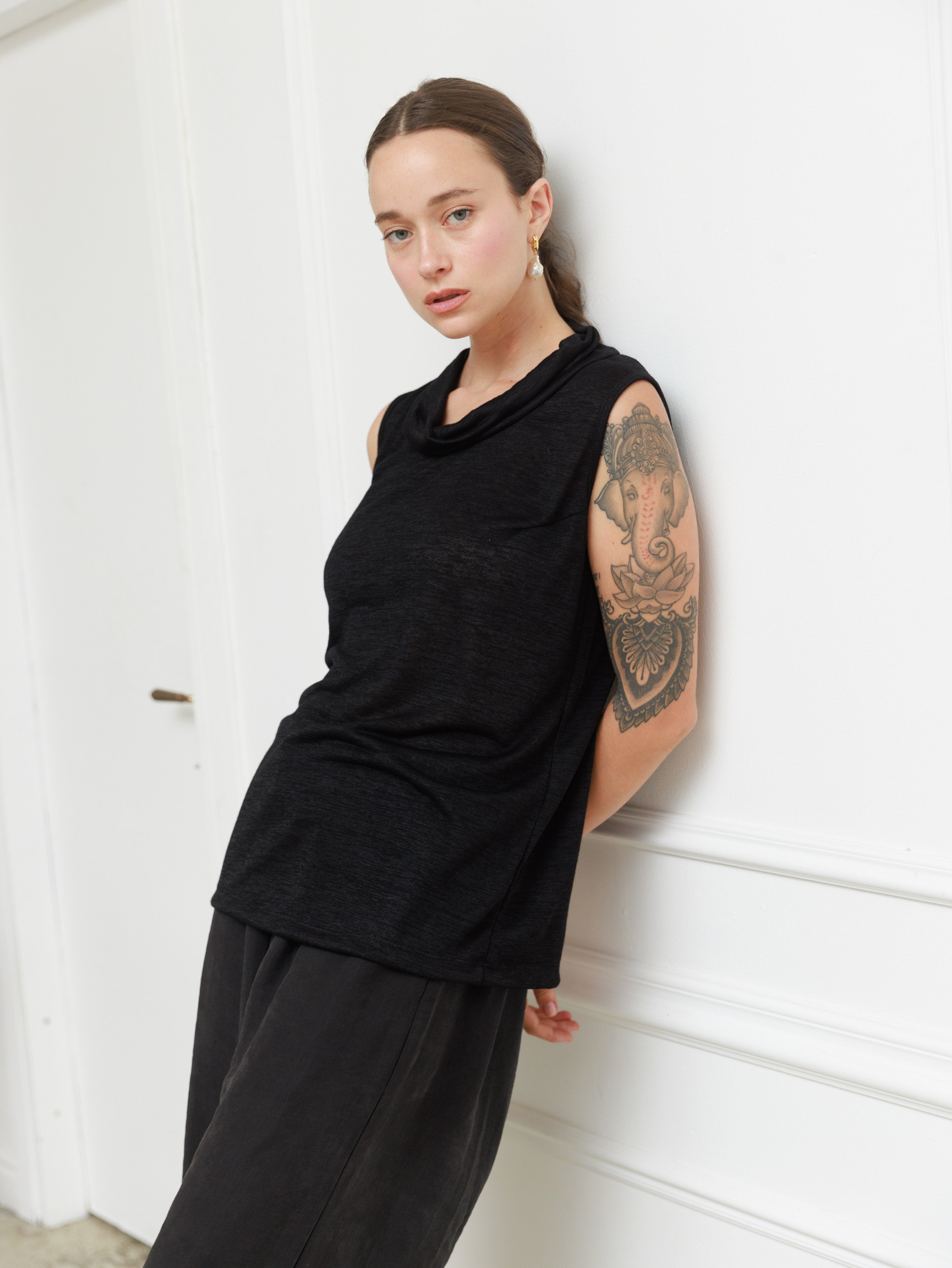 גופייה | מיינה | שחור