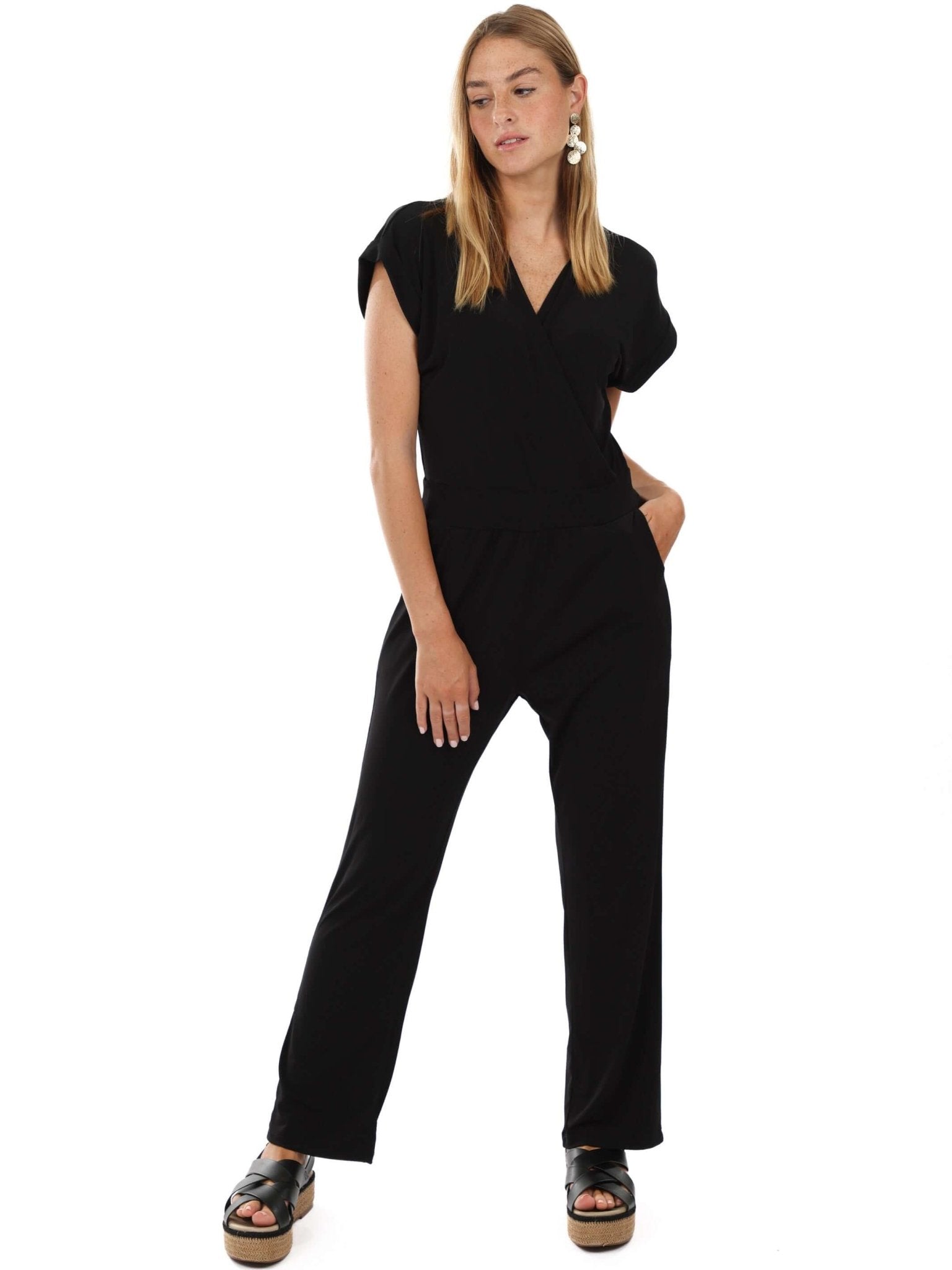 אוברול מעטפת טרפז | שחור - 2SIS