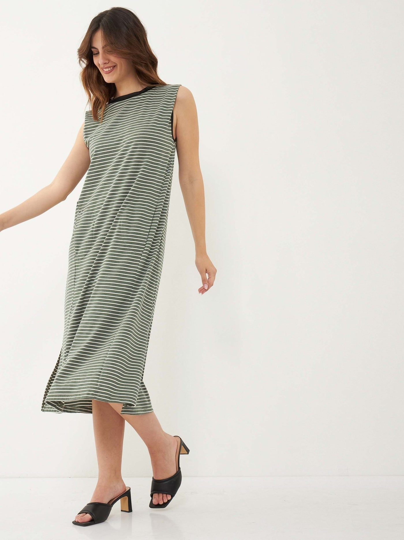 שמלה | PASS | ירוק - 2SIS